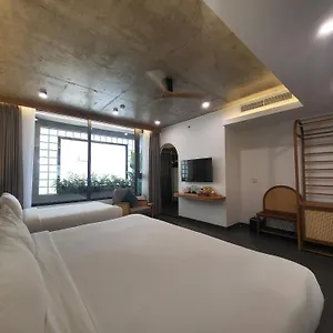 ホテル Leaf Beachfront, ダナン市